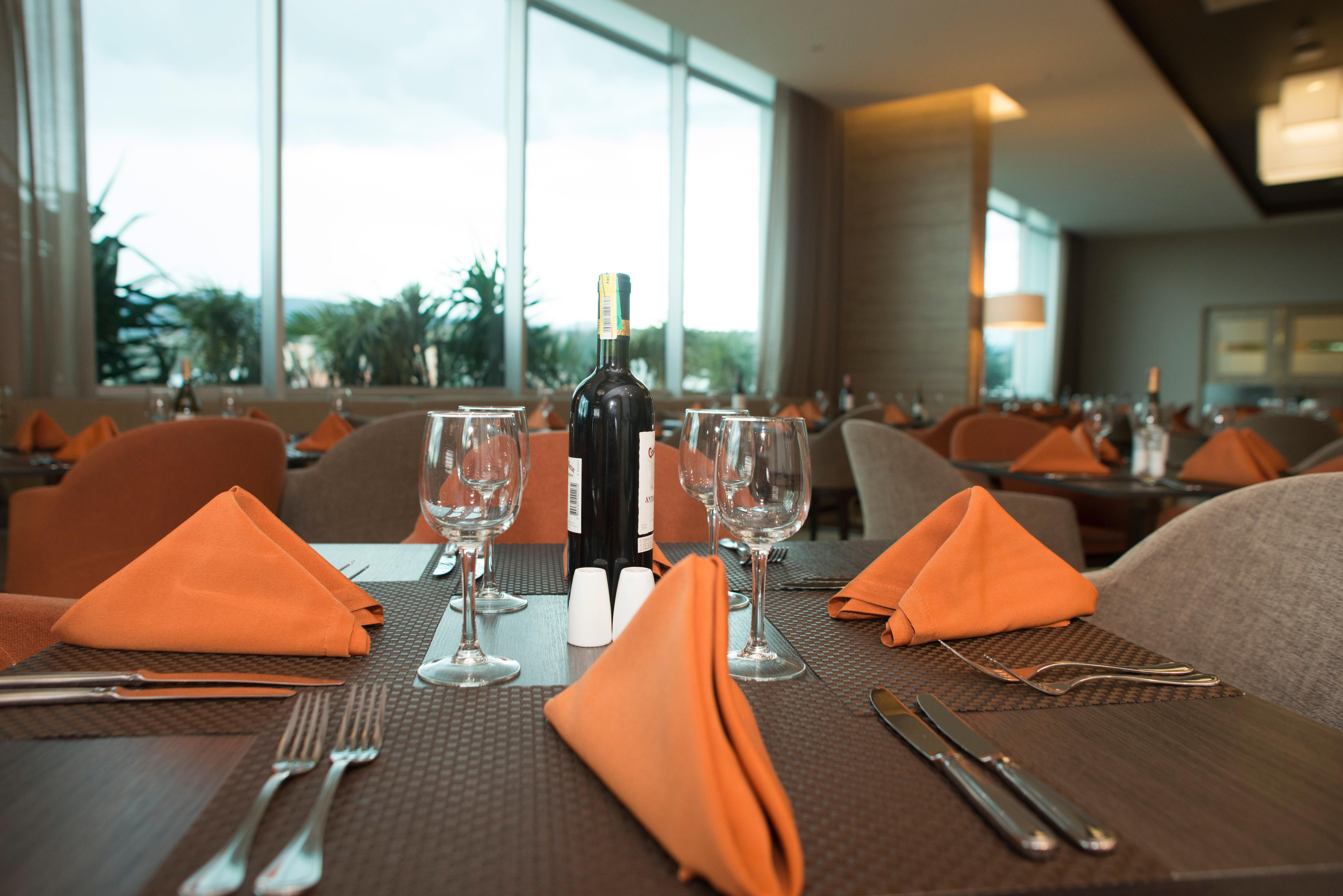 Holiday Inn Cucuta By Ihg Екстер'єр фото A table set for fine dining