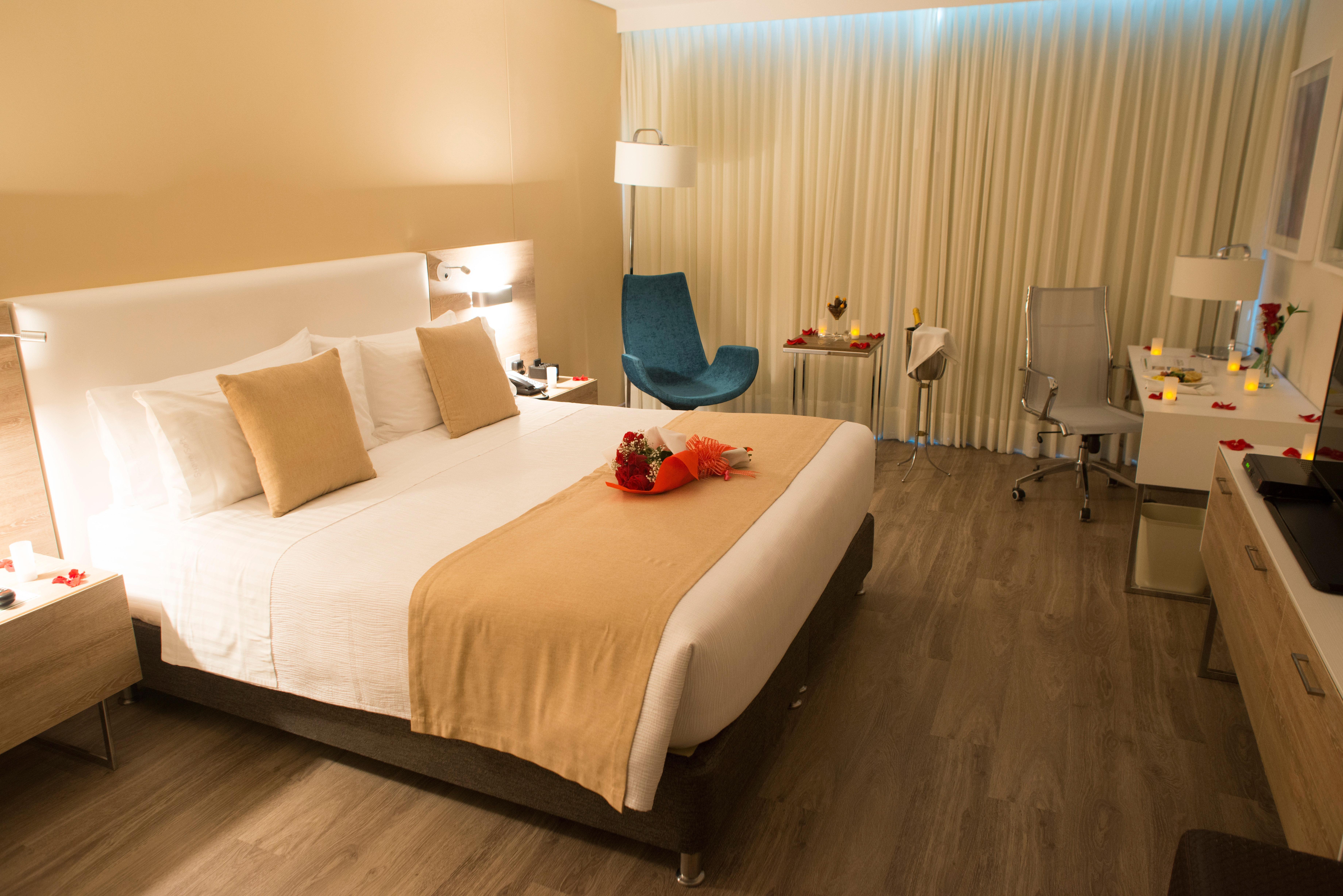 Holiday Inn Cucuta By Ihg Екстер'єр фото A room at the hotel