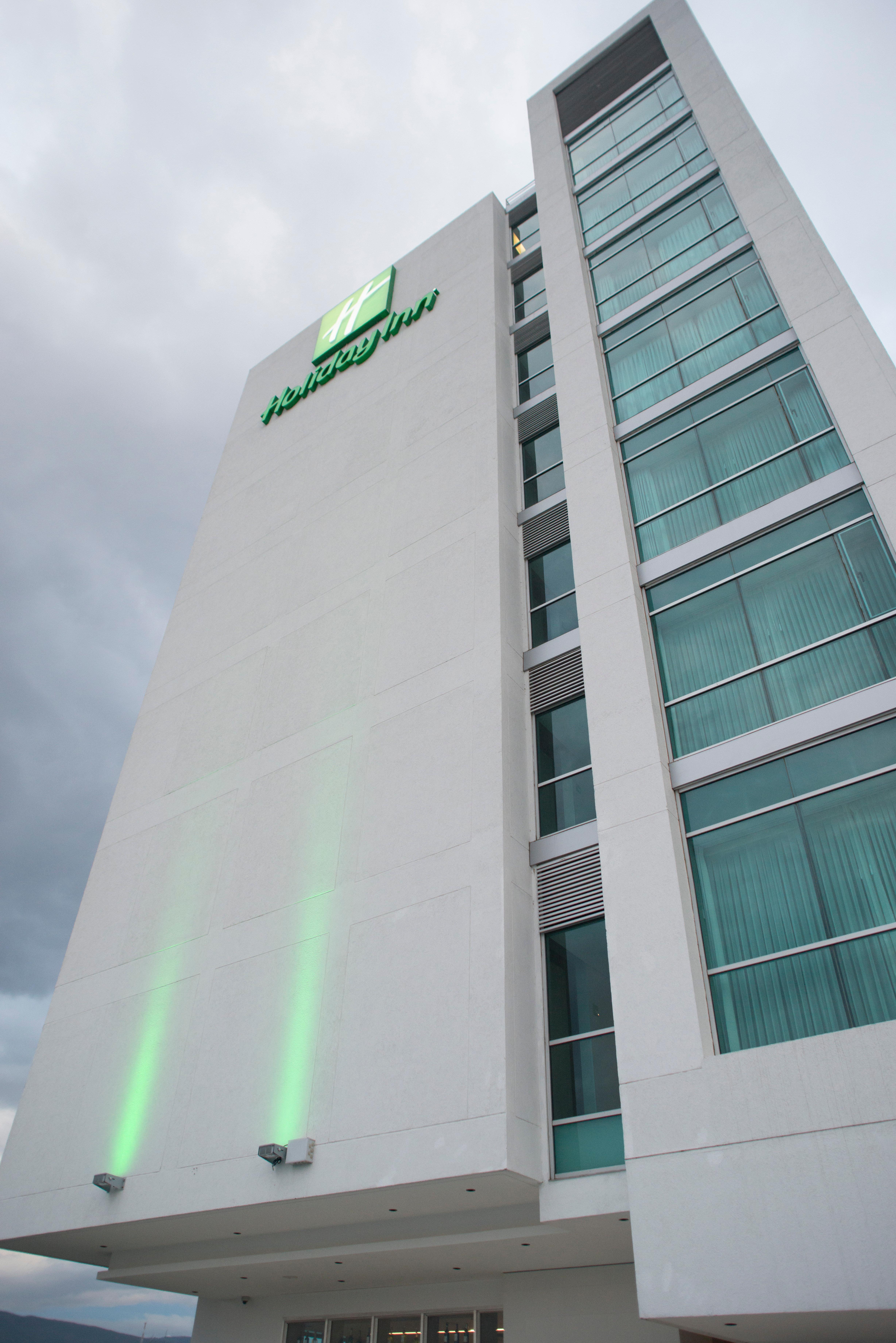 Holiday Inn Cucuta By Ihg Екстер'єр фото Headquarters of the National University of Ireland, Galway